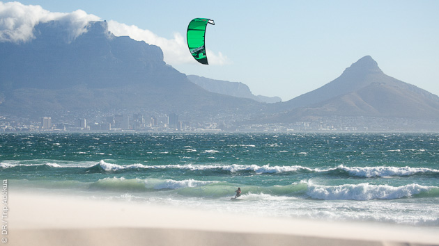https://kitesurf.voyages-adekua.fr/Cape-Town/expert-local/Patrice-en-direct