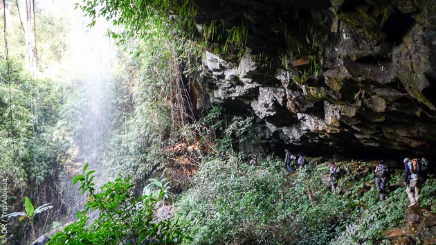 Trekking au Cambodge, dans le massif du Phnom Kulen dans la région du Mondolkiri